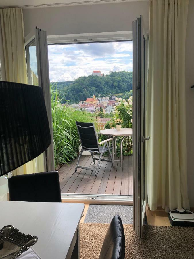 Ferienwohnung Burgenblick Mit Blick Auf Riedenburg Exteriör bild