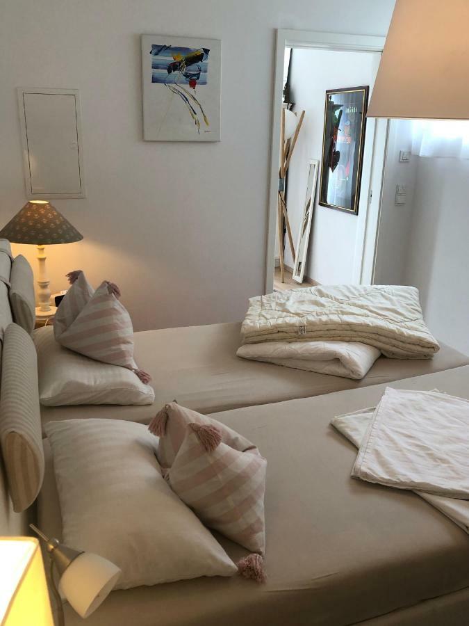 Ferienwohnung Burgenblick Mit Blick Auf Riedenburg Exteriör bild